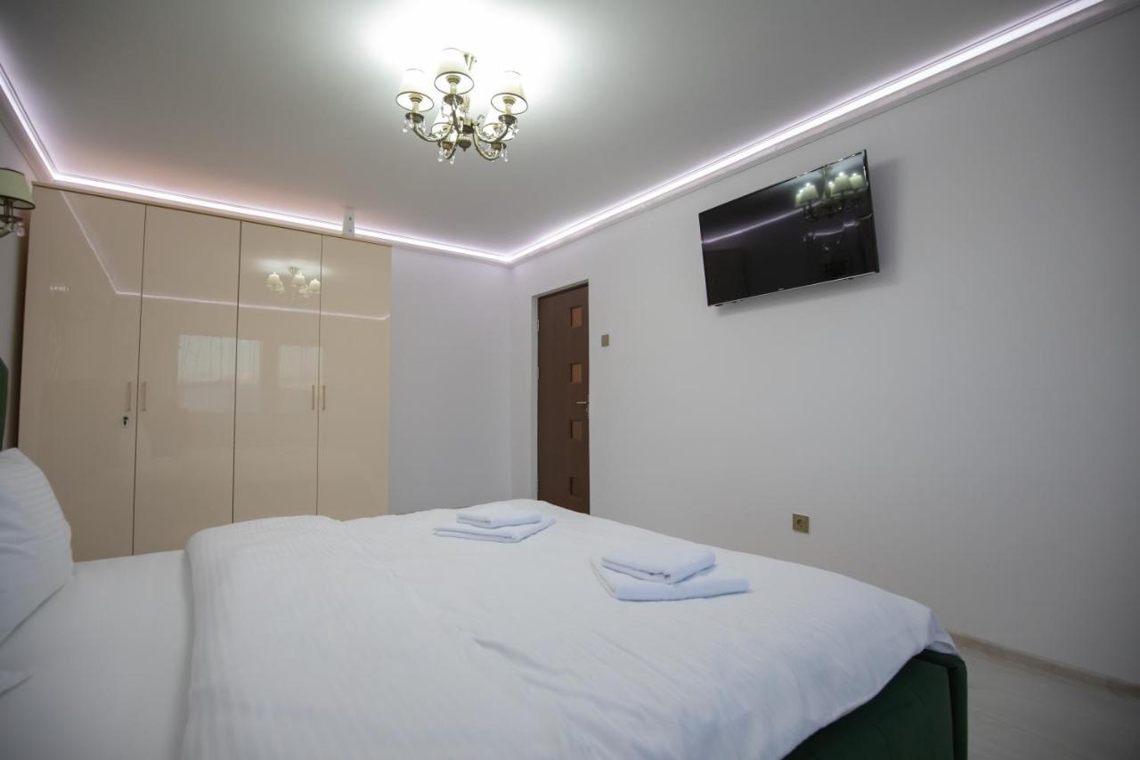 Apartament Gold Tîrgu Ocna Esterno foto